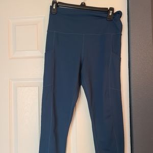 Zyia leggings teal color EUC size 8-10
